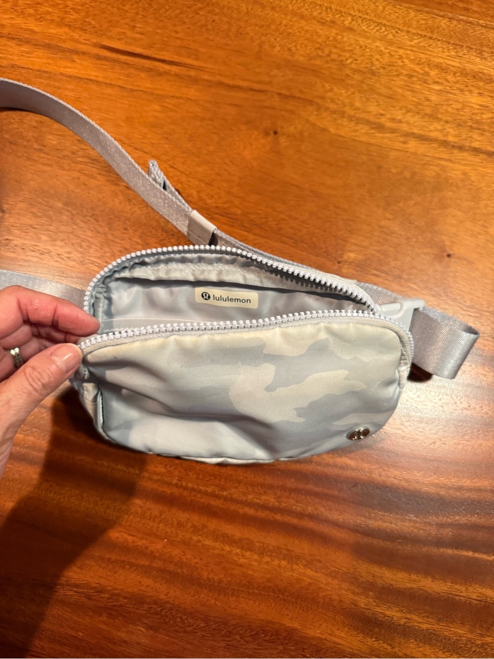 lululemon athletica Light Gray Camo Waist Pack - Picture 4 of 5
